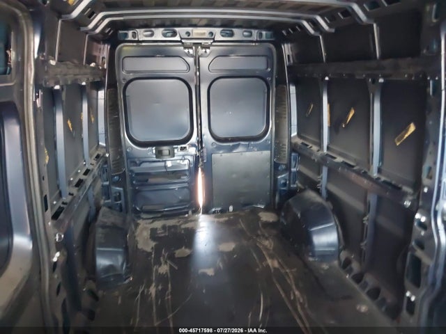 3C6TRVDG2JE135293 RAM Promaster 2500 High Roof 159 Wb