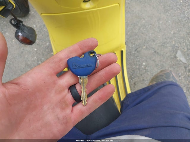 45717604 :رقم المزاد ، ZAPM448F575011304 vin ، 2007 Vespa Lx 150 مزاد بيع