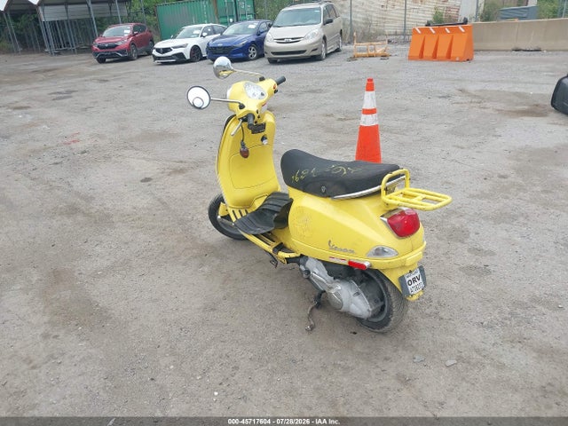 45717604 :رقم المزاد ، ZAPM448F575011304 vin ، 2007 Vespa Lx 150 مزاد بيع