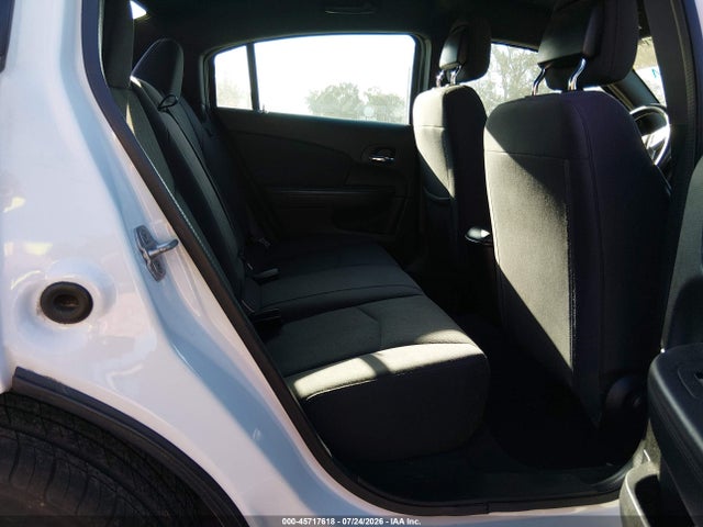 45717618 :رقم المزاد ، 1C3CCBBB7DN695864 vin ، 2013 Chrysler 200 Touring مزاد بيع