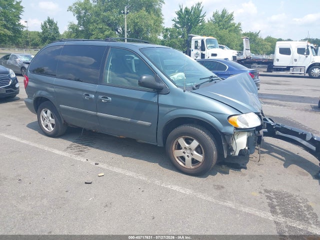 Продажа на аукционе авто 2005 Dodge Caravan Sxt, vin: 1D4GP45R55B207474, номер лота: 45717631
