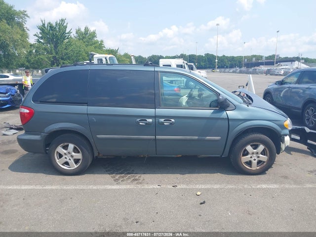 Продажа на аукционе авто 2005 Dodge Caravan Sxt, vin: 1D4GP45R55B207474, номер лота: 45717631