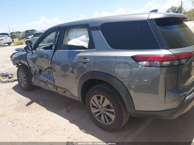 45717663 :رقم المزاد ، 5N1DR3AA9NC223297 vin ، 2022 Nissan Pathfinder S 2wd مزاد بيع