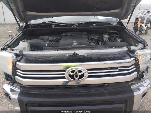 Aukcja sprzedaży 2017 Toyota Tundra Sr5 5.7l V8, vin: 5TFDY5F14HX591752, numer aukcji: 45717676