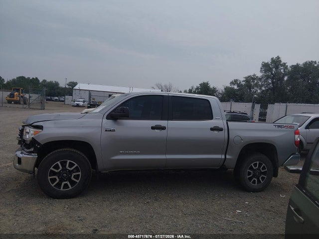 Aukcja sprzedaży 2017 Toyota Tundra Sr5 5.7l V8, vin: 5TFDY5F14HX591752, numer aukcji: 45717676