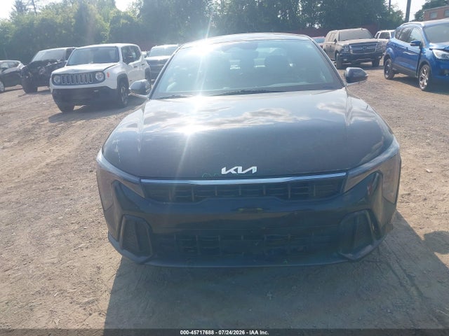 45717688 :رقم المزاد ، 3KPFW4DE6SE039403 vin ، 2025 Kia K4 Gt-line مزاد بيع