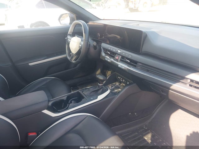 45717688 :رقم المزاد ، 3KPFW4DE6SE039403 vin ، 2025 Kia K4 Gt-line مزاد بيع