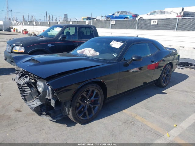 2C3CDZJG7KH715815 Dodge Challenger Gt