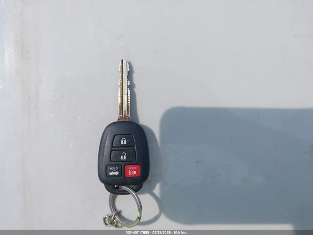 Продаж на аукціоні авто 2017 Toyota Corolla Le, vin: 5YFBURHE4HP718069, номер лоту: 45717698