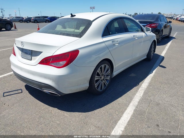 Mercedes-Benz CLA 250 2017 WDDSJ4EB0HN486725 Image 4