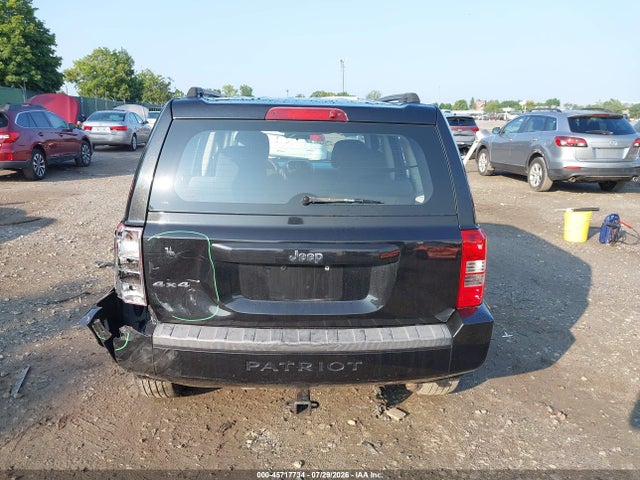 2010 Jeep Patriot Sport მანქანა იყიდება აუქციონზე, vin: 1J4NF2GB0AD658199, აუქციონის ნომერი: 45717734