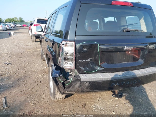 2010 Jeep Patriot Sport მანქანა იყიდება აუქციონზე, vin: 1J4NF2GB0AD658199, აუქციონის ნომერი: 45717734