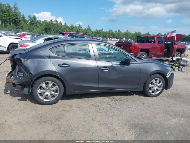 Mazda Mazda3 I Sv 2015 JM1BM1T76F1262975 Image 11