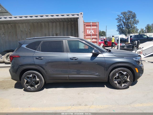 Продажа на аукционе авто 2025 Kia Seltos Ex, vin: KNDER2AA6S7723439, номер лота: 45717766