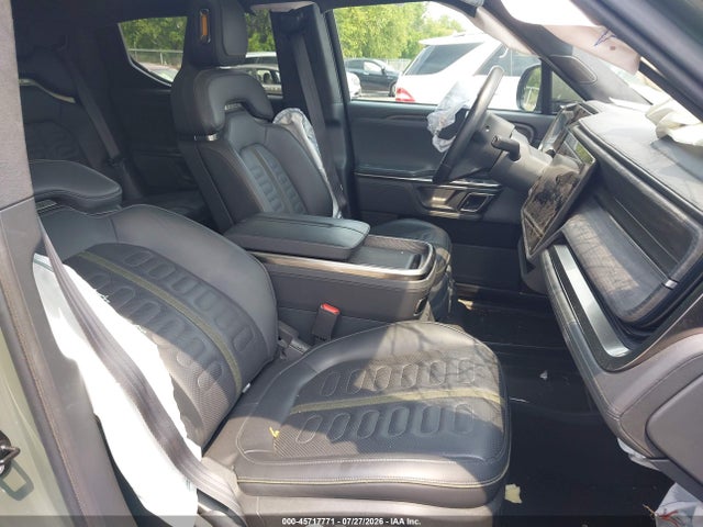 Rivian R1t Launch Edition 2022 7FCTGAAL6NN002444 Image 5