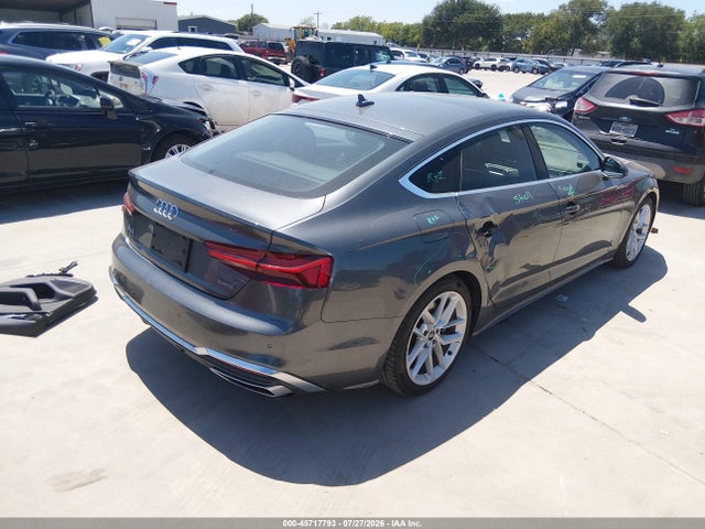 2024 Audi A5 Sportback Premium Plus 45 Tfsi Quattro S Tronic მანქანა იყიდება აუქციონზე, vin: WAUFACF51RA096575, აუქციონის ნომერი: 45717793