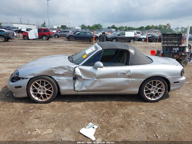 45717800 :رقم المزاد ، JM1NB353440403294 vin ، 2004 Mazda Mx-5 Miata Ls مزاد بيع