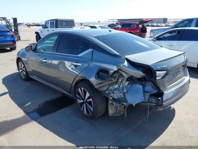 1N4BL4DV1MN389131 Nissan Altima Sv Fwd