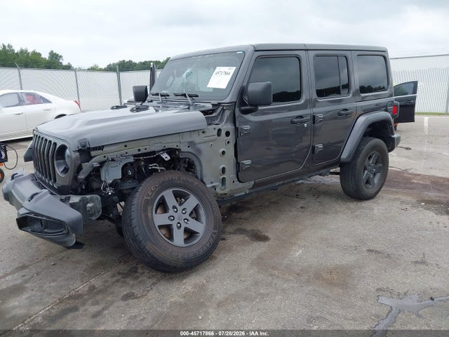 45717866 :رقم المزاد ، 1C4HJXEG2LW332473 vin ، 2020 Jeep Wrangler Unlimited Sahara Altitude 4x4 مزاد بيع