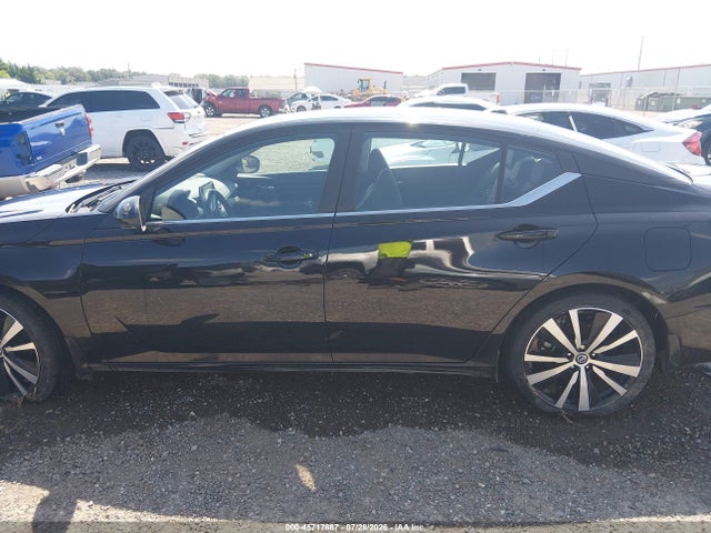 45717887 :رقم المزاد ، 1N4AL4CV6MN360012 vin ، 2021 Nissan Altima Sr Vc-turbo Fwd مزاد بيع