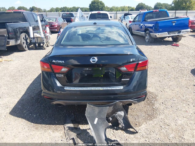 45717887 :رقم المزاد ، 1N4AL4CV6MN360012 vin ، 2021 Nissan Altima Sr Vc-turbo Fwd مزاد بيع