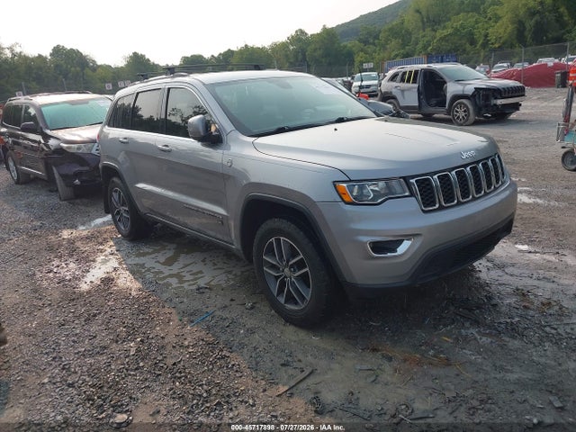 45717898 :رقم المزاد ، 1C4RJFAG8JC388954 vin ، 2018 Jeep Grand Cherokee Laredo E 4x4 مزاد بيع