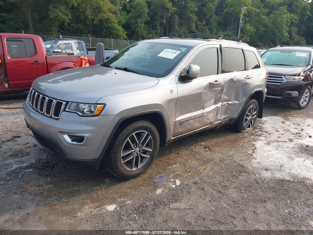 45717898 :رقم المزاد ، 1C4RJFAG8JC388954 vin ، 2018 Jeep Grand Cherokee Laredo E 4x4 مزاد بيع