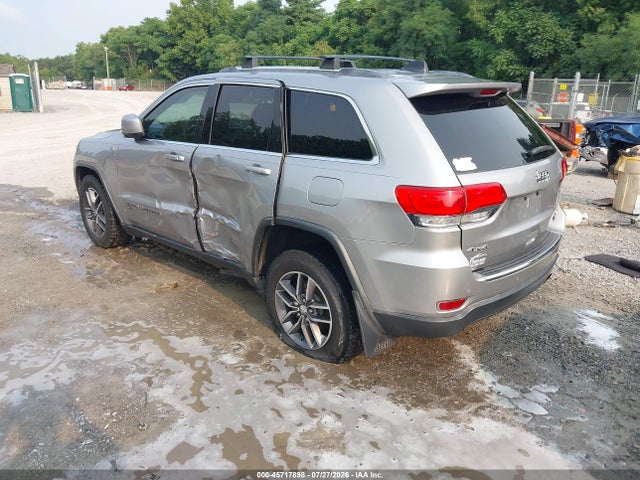 45717898 :رقم المزاد ، 1C4RJFAG8JC388954 vin ، 2018 Jeep Grand Cherokee Laredo E 4x4 مزاد بيع
