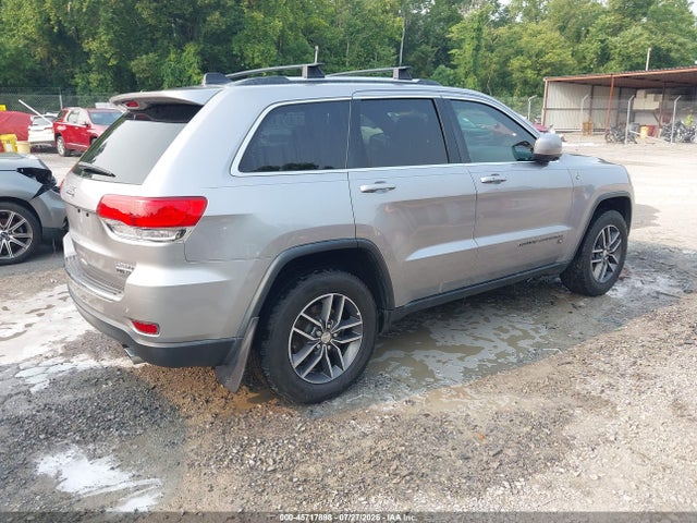 45717898 :رقم المزاد ، 1C4RJFAG8JC388954 vin ، 2018 Jeep Grand Cherokee Laredo E 4x4 مزاد بيع