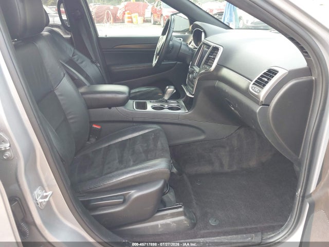 45717898 :رقم المزاد ، 1C4RJFAG8JC388954 vin ، 2018 Jeep Grand Cherokee Laredo E 4x4 مزاد بيع