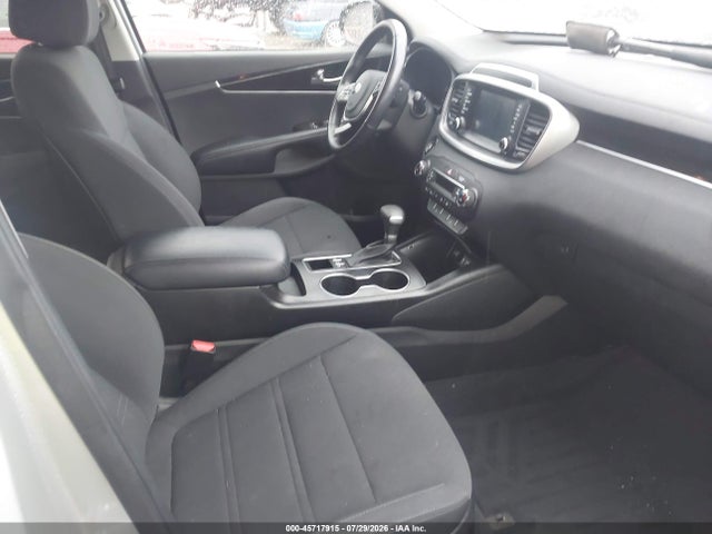 45717915 :رقم المزاد ، 5XYPGDA58LG696908 vin ، 2020 Kia Sorento 3.3l S مزاد بيع