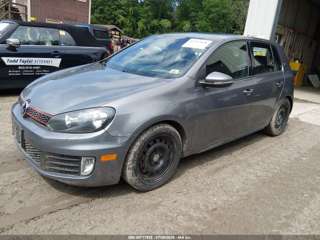 2013 Volkswagen Gti 4-door მანქანა იყიდება აუქციონზე, vin: WVWGD7AJ9DW098631, აუქციონის ნომერი: 45717928