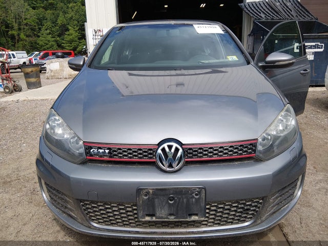 2013 Volkswagen Gti 4-door მანქანა იყიდება აუქციონზე, vin: WVWGD7AJ9DW098631, აუქციონის ნომერი: 45717928