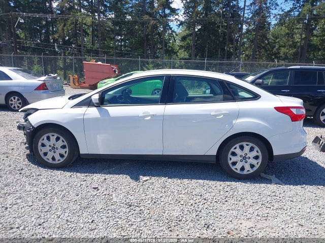 45717929 :رقم المزاد ، 1FAHP3F22CL424409 vin ، 2012 Ford Focus Se مزاد بيع