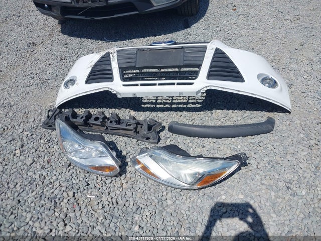 45717929 :رقم المزاد ، 1FAHP3F22CL424409 vin ، 2012 Ford Focus Se مزاد بيع
