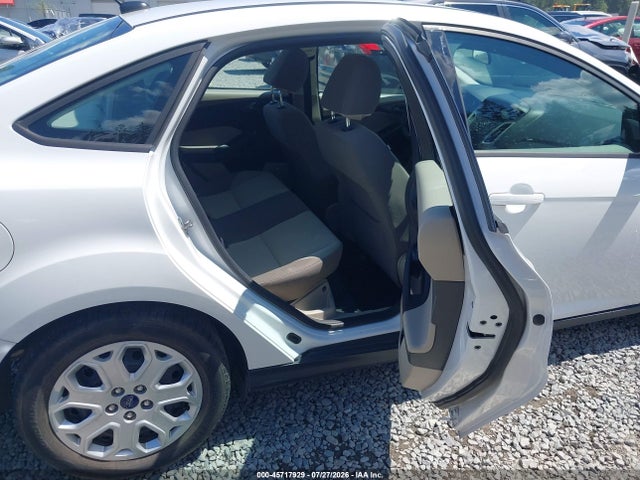 45717929 :رقم المزاد ، 1FAHP3F22CL424409 vin ، 2012 Ford Focus Se مزاد بيع