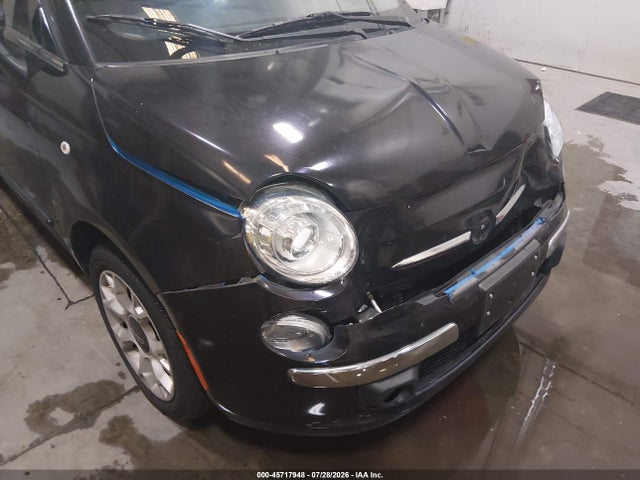 3C3CFFCR8HT600793 Fiat 500 LOUNGE