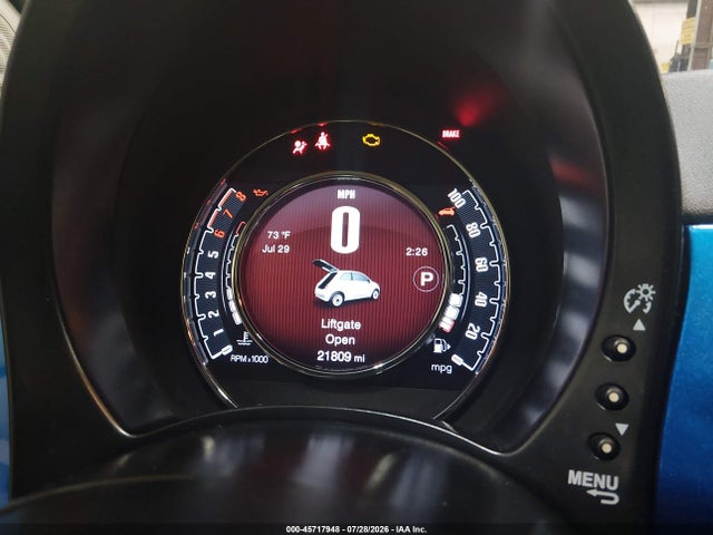 3C3CFFCR8HT600793 Fiat 500 LOUNGE