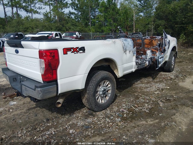 1FT7W2B60NEG40603 Ford F-250 Xl