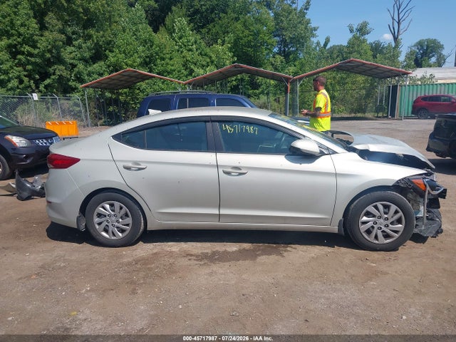 Продаж на аукціоні авто 2017 Hyundai Elantra Se, vin: KMHD74LF7HU421427, номер лоту: 45717987