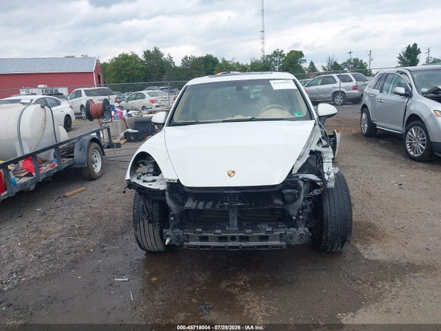 45718004 :رقم المزاد ، WP1AA2A28CLA09317 vin ، 2012 Porsche Cayenne مزاد بيع