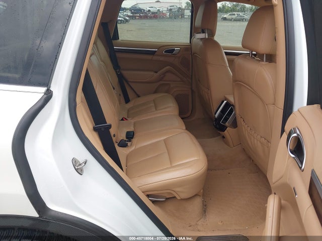 45718004 :رقم المزاد ، WP1AA2A28CLA09317 vin ، 2012 Porsche Cayenne مزاد بيع
