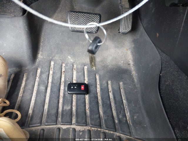 2018 Toyota Rav4 Xle მანქანა იყიდება აუქციონზე, vin: 2T3WFREV6JW517477, აუქციონის ნომერი: 45718011