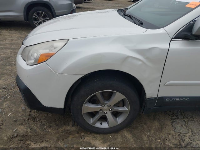 2014 Subaru Outback 3.6r Limited მანქანა იყიდება აუქციონზე, vin: 4S4BRDPC0E2202768, აუქციონის ნომერი: 45718025
