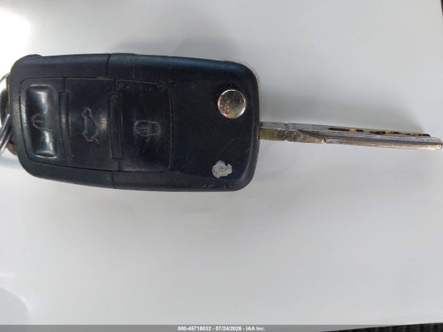 2009 Volkswagen Rabbit S მანქანა იყიდება აუქციონზე, vin: WVWBB71K49W018667, აუქციონის ნომერი: 45718032