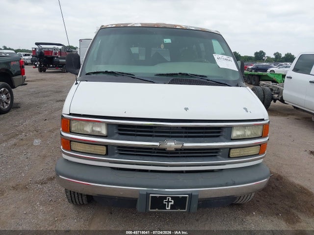 Продаж на аукціоні авто 2001 Chevrolet Express, vin: 1GAHG39R011208952, номер лоту: 45718041