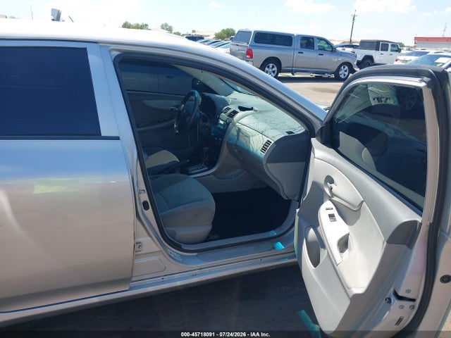 45718091 :رقم المزاد ، 2T1BU4EE5AC292406 vin ، 2010 Toyota Corolla Le مزاد بيع