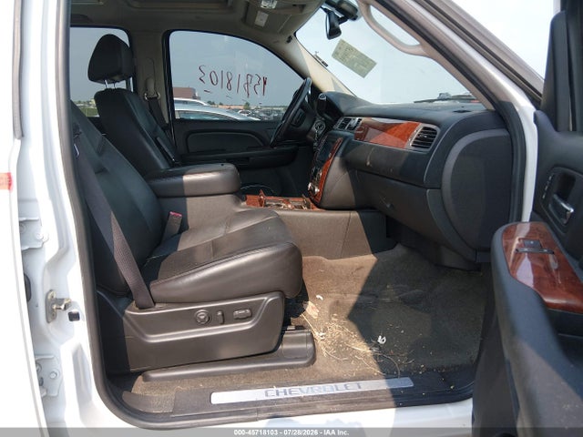 Продаж на аукціоні авто 2009 Chevrolet Tahoe Ltz, vin: 1GNFK33299R162017, номер лоту: 45718103