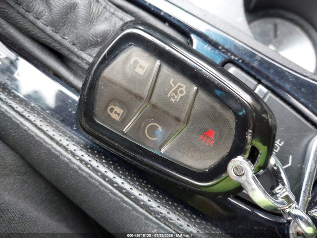 45718129 :رقم المزاد ، 1G6AX5SXXF0106801 vin ، 2015 Cadillac Cts Luxury مزاد بيع