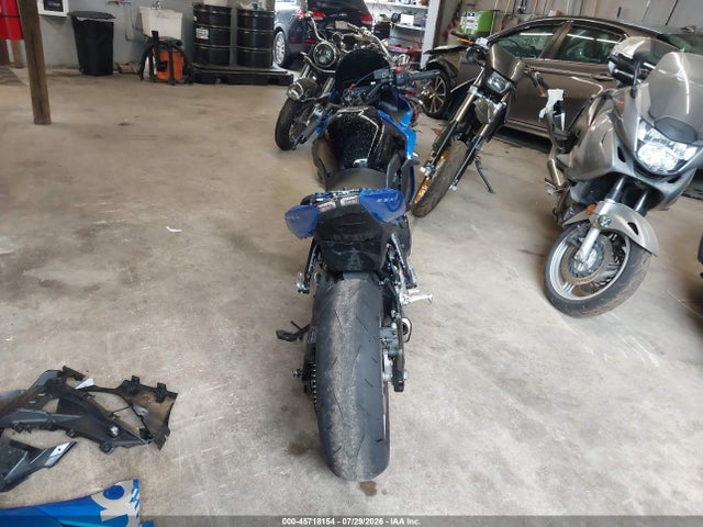 Suzuki Gsx800 F 2025 JS1EM13B9S7102219 Image 6